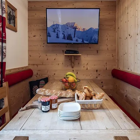 Chalet Cozy Chalet With Sauna Use