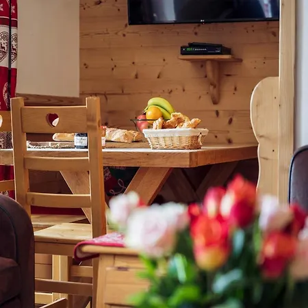 Cozy Chalet With Sauna Use Chalé Huez